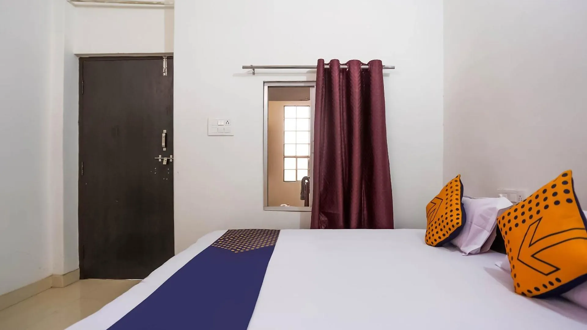 Spot On Shree Ganga Seva Paying Guest House Varanasi Hotel